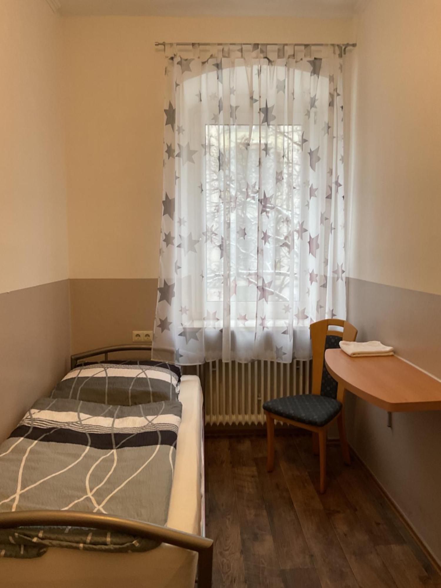Pension&Hostel Anna - Monteurzimmer München Ngoại thất bức ảnh